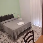 Nella Отель Империя